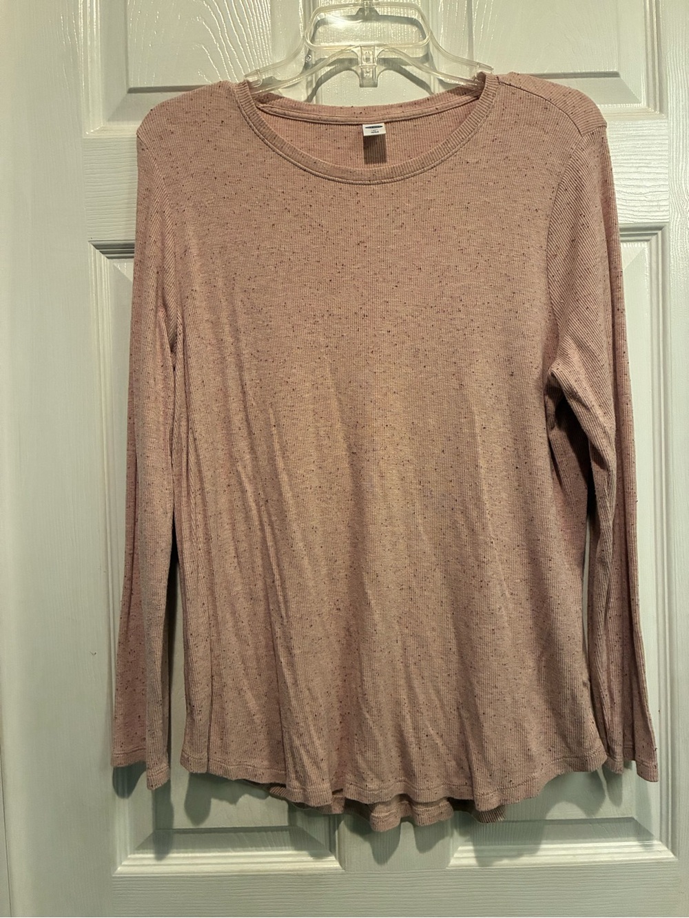 Old Navy Long-Sleeve Crewneck Top in Dusty Pink Speckle